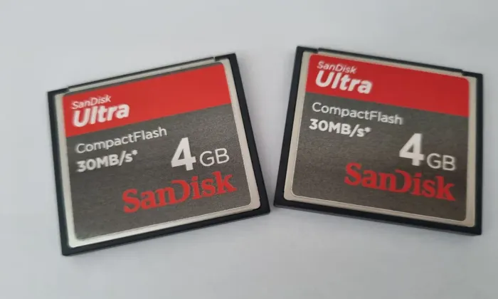 Compact Flash San Disk Ultra - 4gb - 30 Mb/s