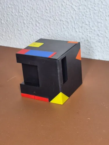 Cubo mágico para escritório anos 80
