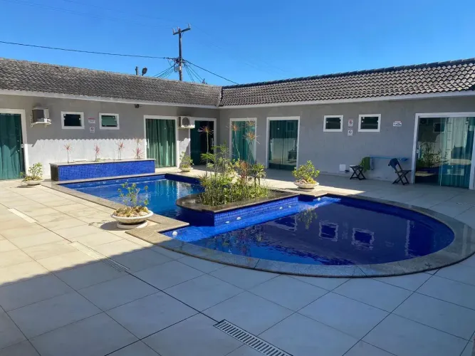 SUÍTE A VENDA NO PERÓ EM CABO FRIO.