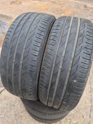 Par de pneus 215/50/17 Bridgestone 