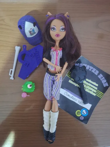Clawdeen Wolf Ghoul Sports