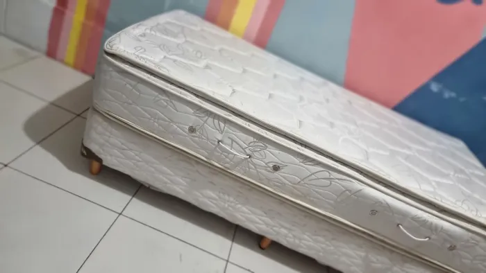Cama solteiro
