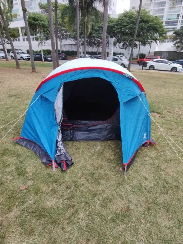 Barraca Acampamento Quechua Arpenaz 3XL modelo Fresh and Black