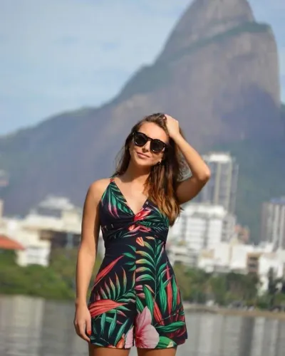 macaquinho feminino estampado floral