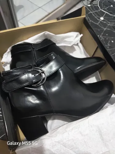 Bota Feminina Cano Curto Preta