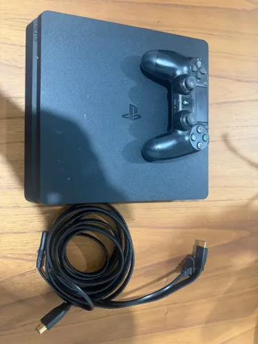 Ps4 Slim + 1 controle 100% Conservado