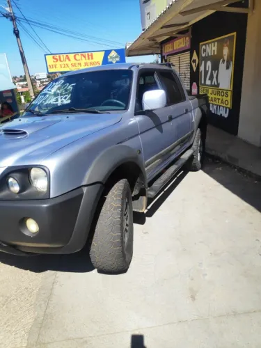 Mitsubishi L200 Outdoor HPE 2.5 4X4 CD T.dies. Aut. 2008