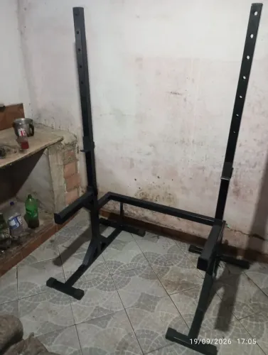 Suporte Agachamento e Supino com Trava de Segurança 