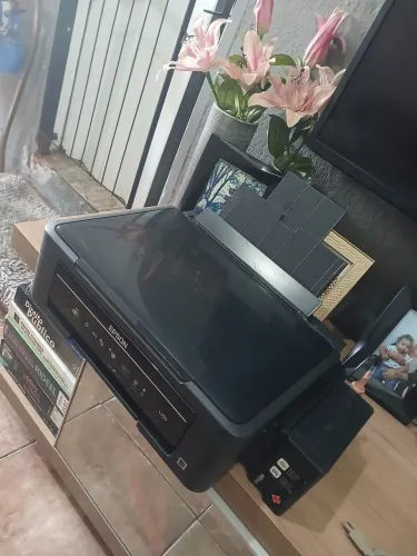Vendo impressora multifuncional Epson Ecotank L355