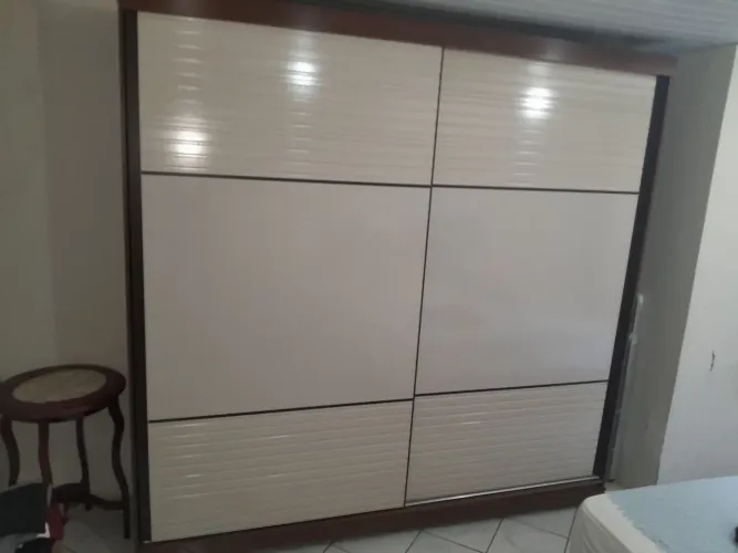 Guarda roupa casal
