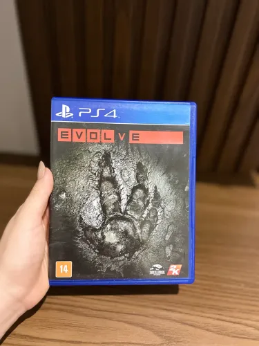 Jogo Evolve PS4 Mídia Física Original Game Ação Multiplayer 2K