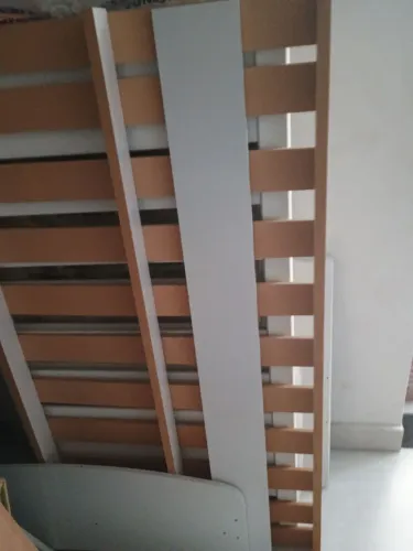 Berço com colchão 