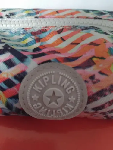 Estojo escolar kipling