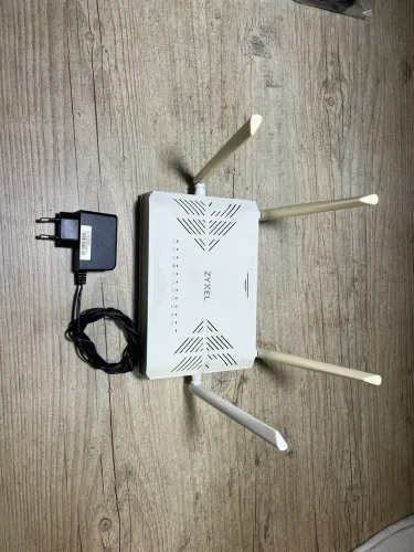 Roteador zixel 4 antenas