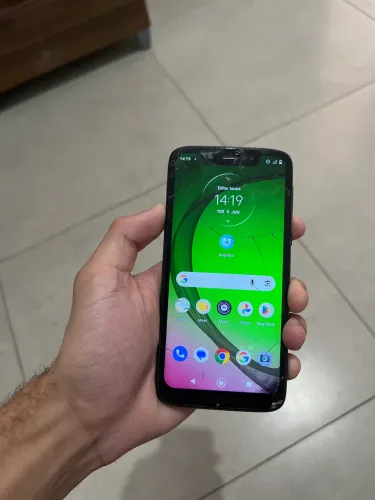 MOTO G7