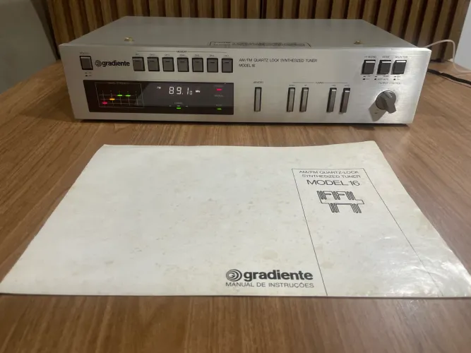 Tuner Gradiente Model 16 - Raridade 