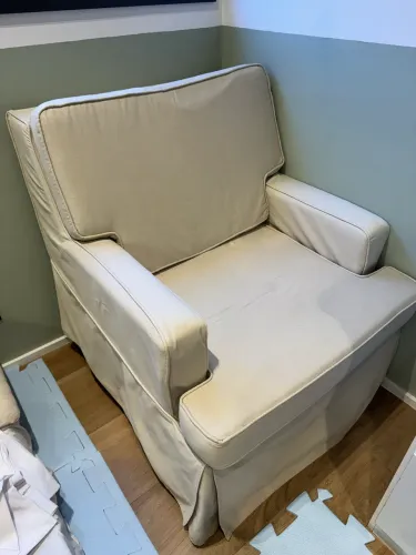 Poltrona de amamentação 