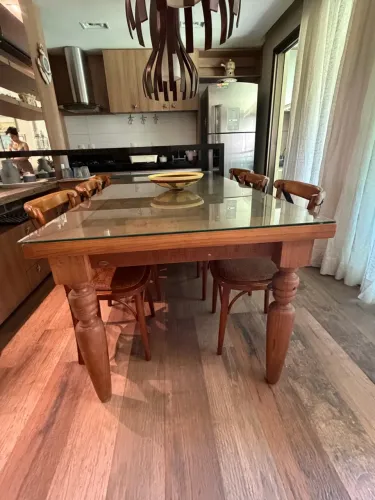 Mesa Madeira