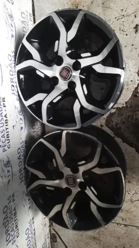 Jogo com 4 Rodas liga leve Fiat Aro 15 sem pneus