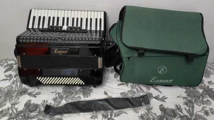Acordeon benson 