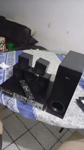 Home Theater LG 3D Blu-Ray Modelo HB806SV Completo
