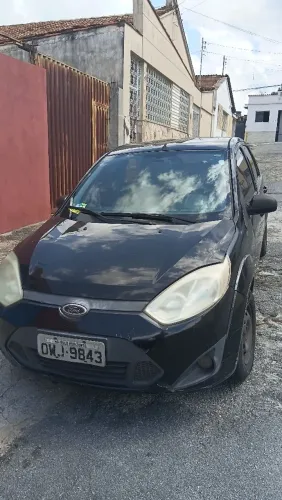 Ford Fiesta Sedan SE 1.6 8V Flex 4P 2014