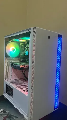 PC Gamer Intel Core i5-10400F + GTX 1650 4GB GDDR6