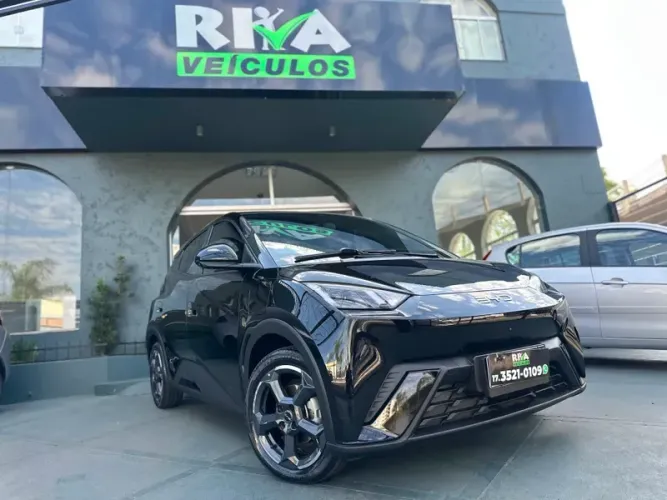 BYD Dolphin EV (Elétrico) 2025