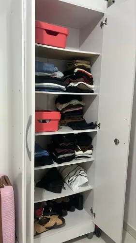 Armário/Guarda Roupa
