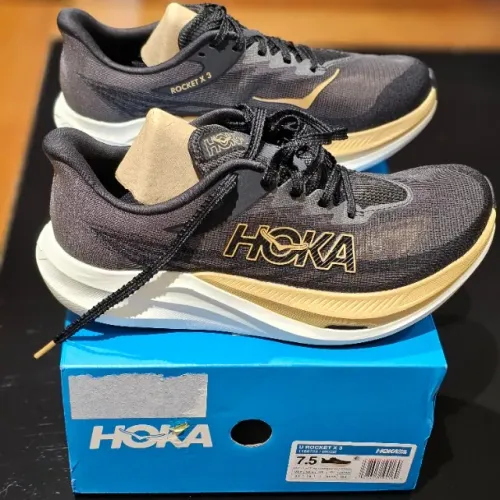Tênis Hoka Rocket X 3 Tênis Corrida Carbono 39 Original Novo C/ Nf-e