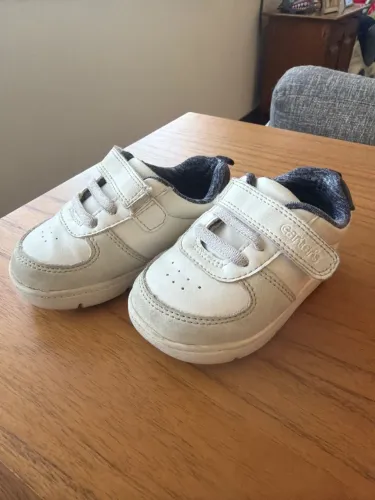 Tenis infantil menino Carters