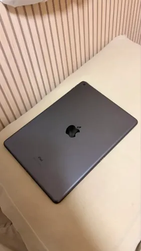 IPAD 9a geração space gray (cinza escuro) 32gb