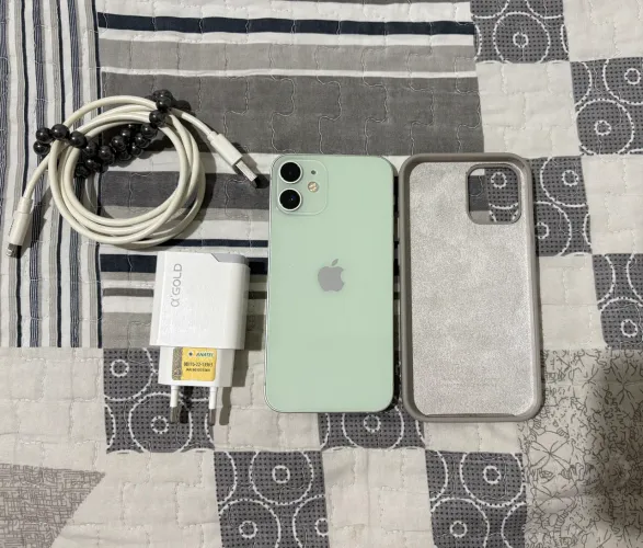iPhone 12 série especial Mini