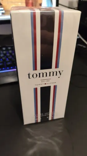 Perfume Tommy Hilfiger - 200 ml - Lacrado - Original