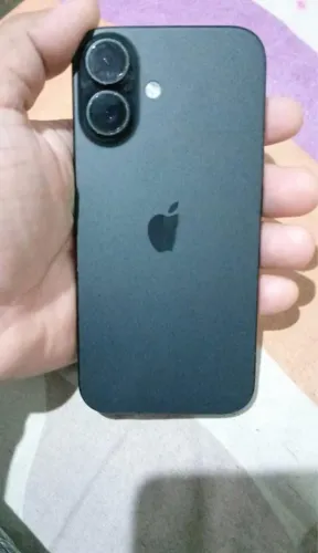IPhone 16 Preto - 98% Saúde da Bateria | Garantia Apple | Completo