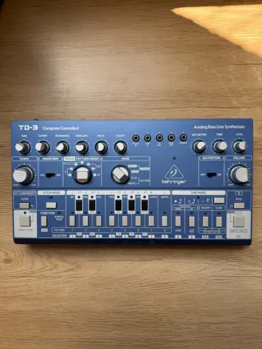 Behringer TD3