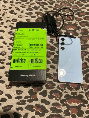 S24 fe 128 gb troco