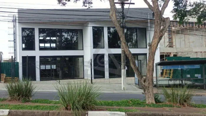 Salão para alugar em Campinas, Taquaral, com 188 m²