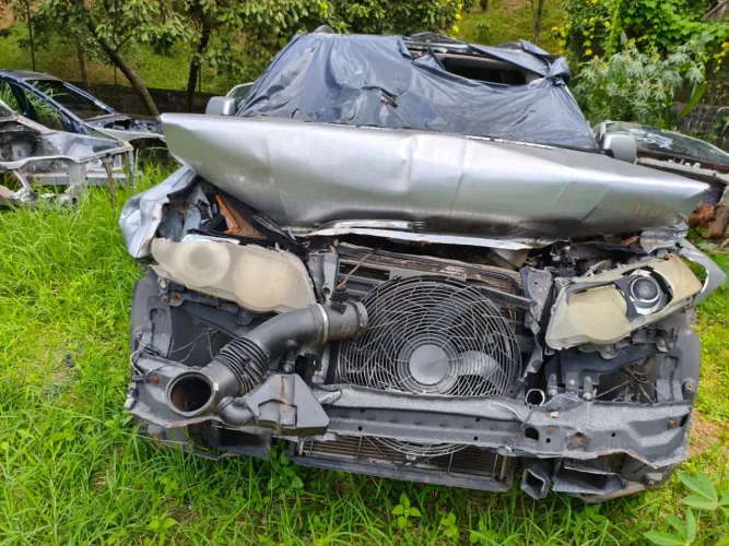 Sucata bmw x5 2004 4.4 v8 somente peças