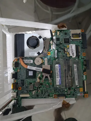Peças ou uso i3 terceira geração notebook 2x8gb DDR3