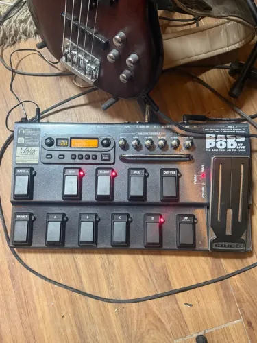 pedaleira de baixo bass pod xt live ZERADA