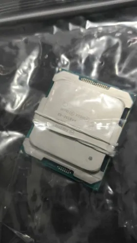 Processador Xeon E5-2650 V4 NOVO