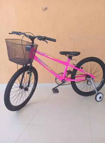 Vende-se Bicicleta Feminina