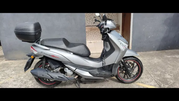 Dafra Citycom hd com ABS nas duas rodas
