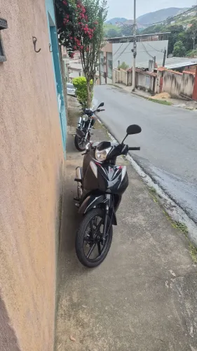 Shineray Jet 125 SS EFI 2024 - Completa e econômica
