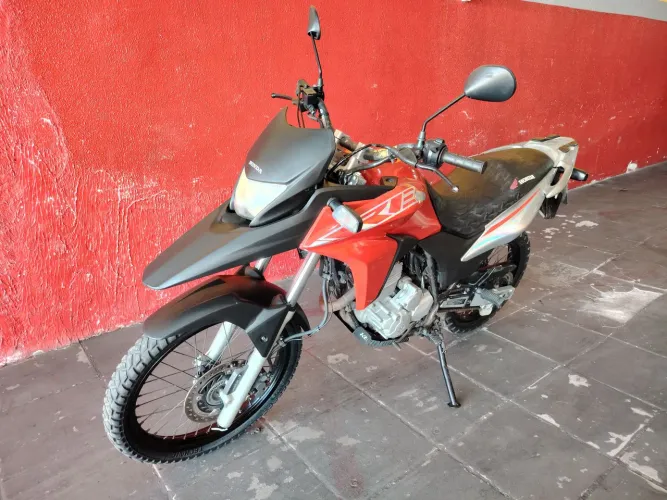 XRE 300