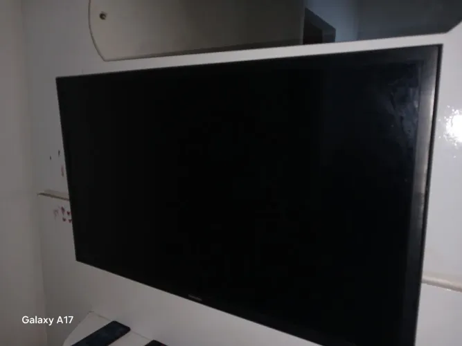 Tv Samsung para retirada de peças 