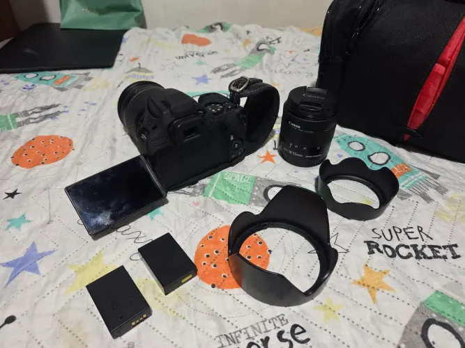 Camera Canon Sl3 