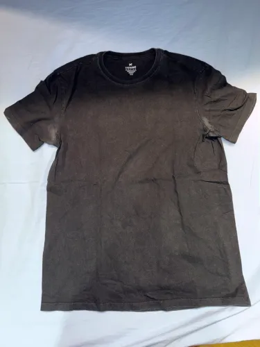 Camisa Hering masculina preta - tamanho P/S