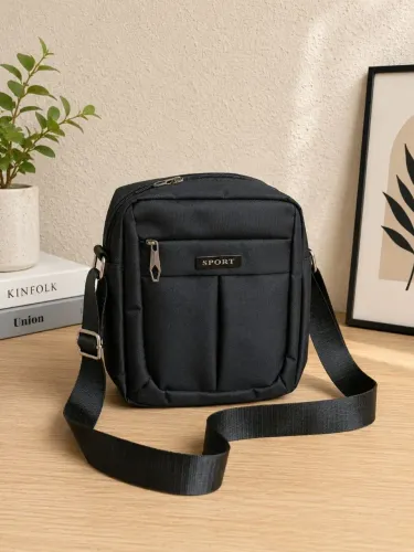 Shoulder Bag -  Masculina <br><br>? Tamanho: Médio <br>R$ 30,00 nova
